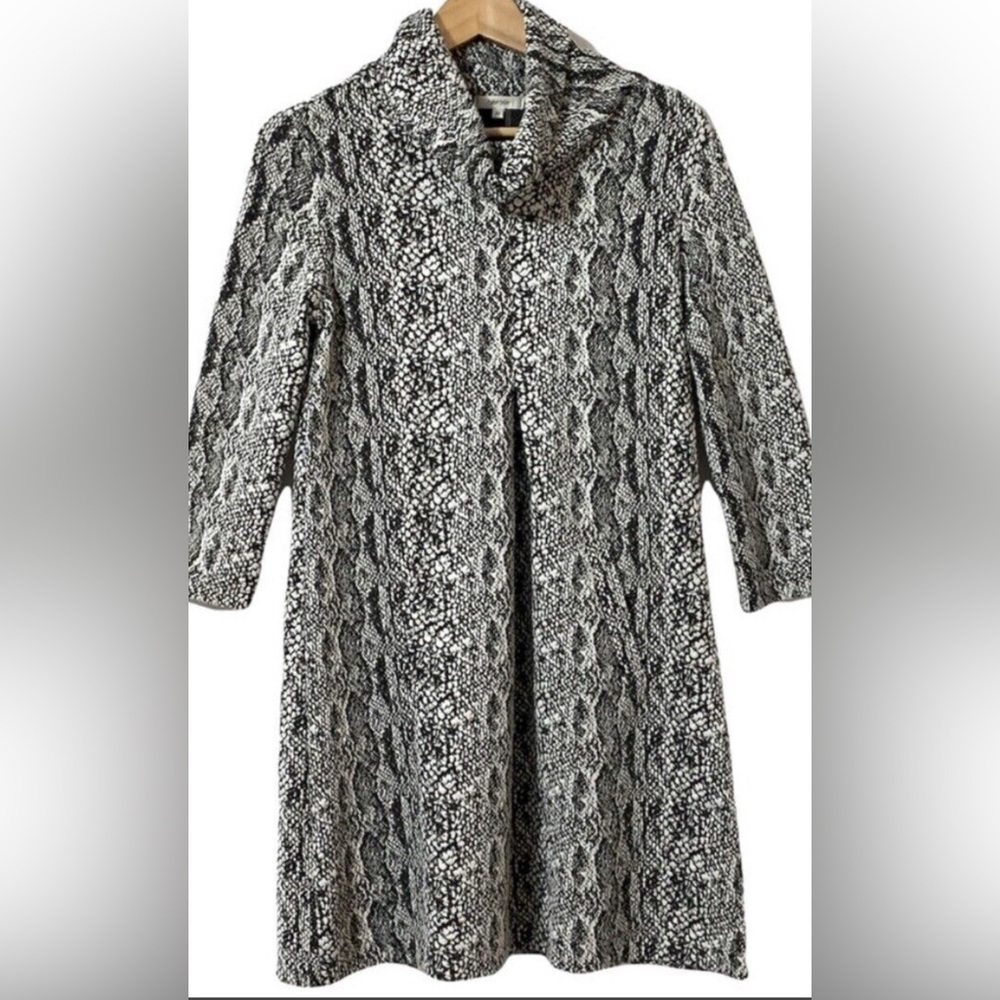 Tyler Boe  dress snake or lizard print 64% Polyester 34% Rayon 2% Spandex